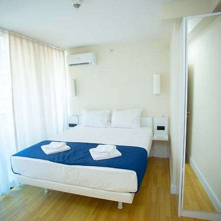 Luxsor & Gorgeous Sea Vlews Apartment Батуми Екстериор снимка