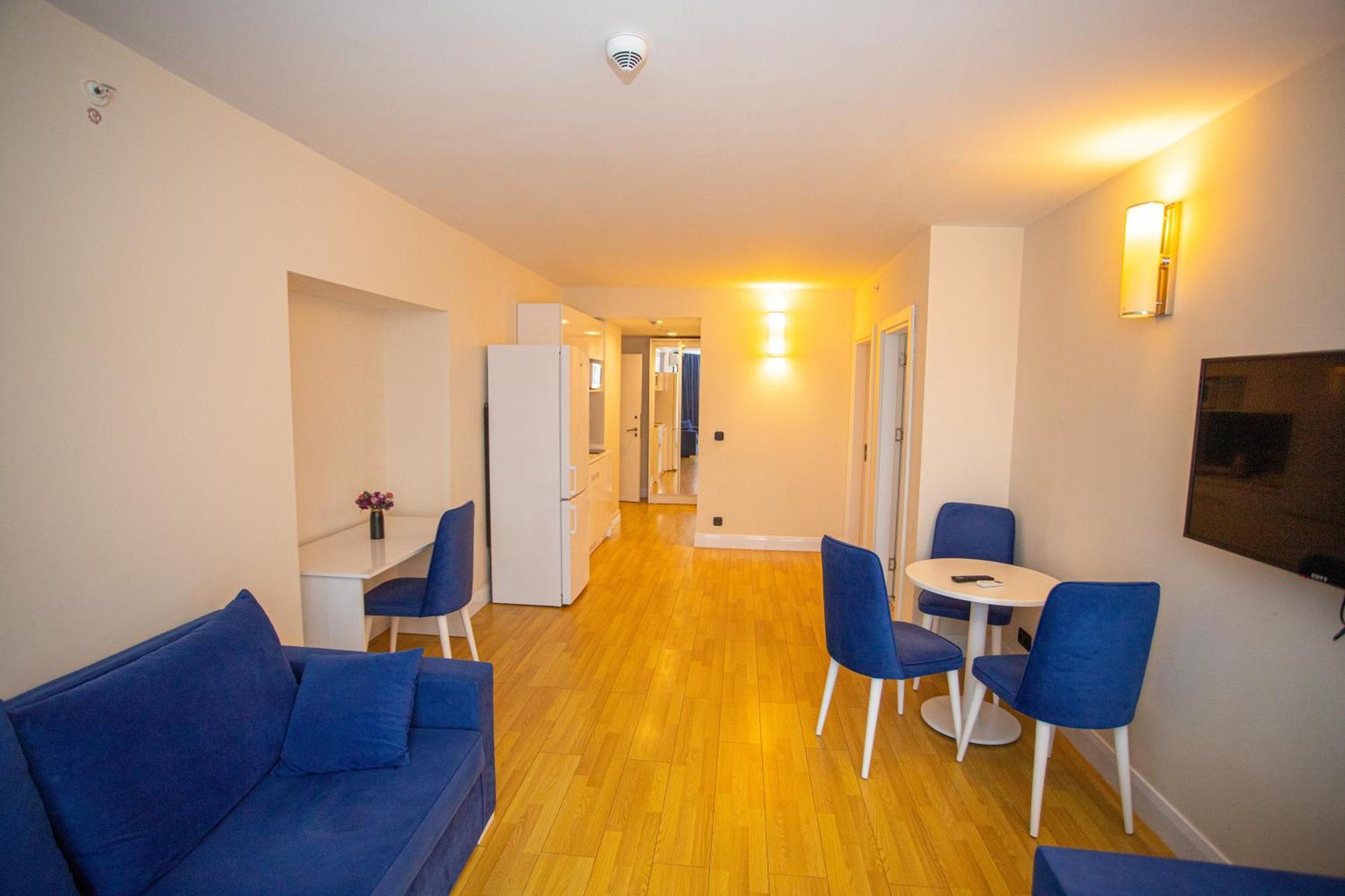Luxsor & Gorgeous Sea Vlews Apartment Батуми Екстериор снимка